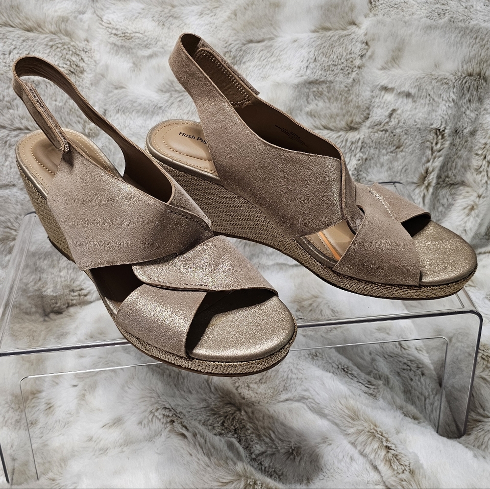 Women’s Slingback Wedge‎ Sandals in Taupe